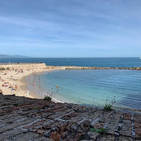 Au Coeur Du Vieil Антиб